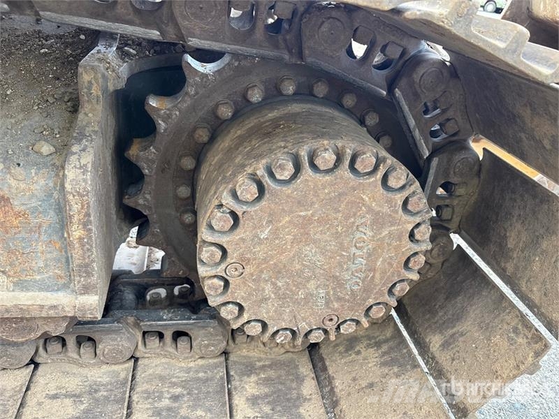 Volvo EC300DL Tracked Excavator Crawler excavators