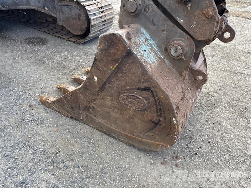 Volvo EC300DL Tracked Excavator Crawler excavators