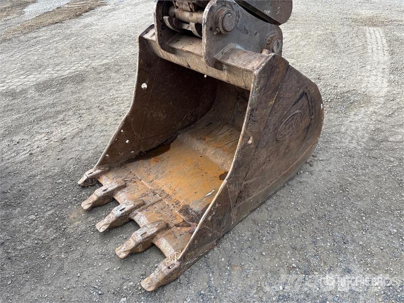 Volvo EC300DL Tracked Excavator Crawler excavators