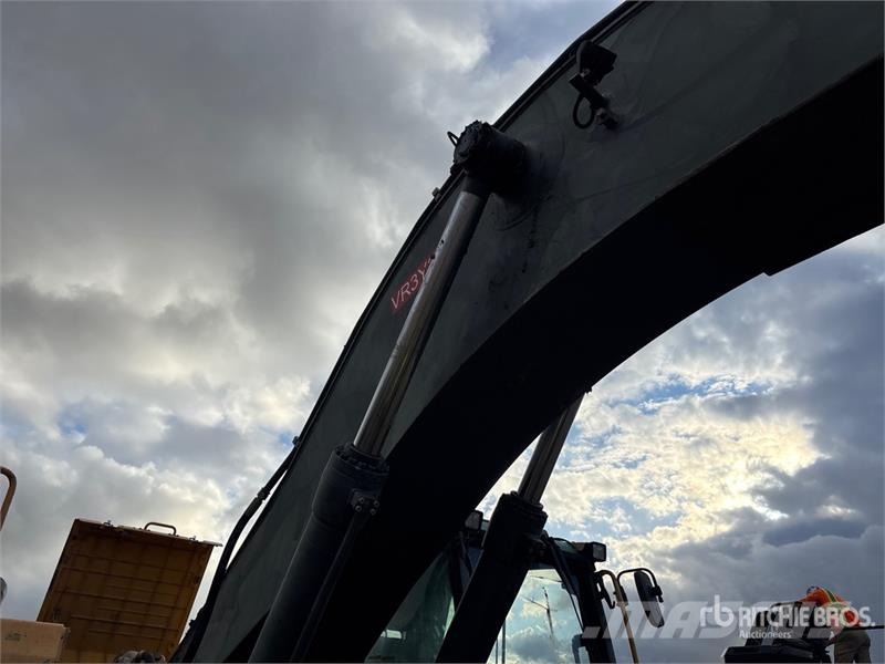 Volvo EC300DL Tracked Excavator Crawler excavators