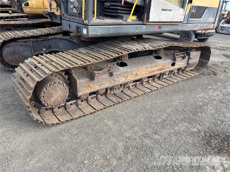 Volvo EC300DL Tracked Excavator Crawler excavators