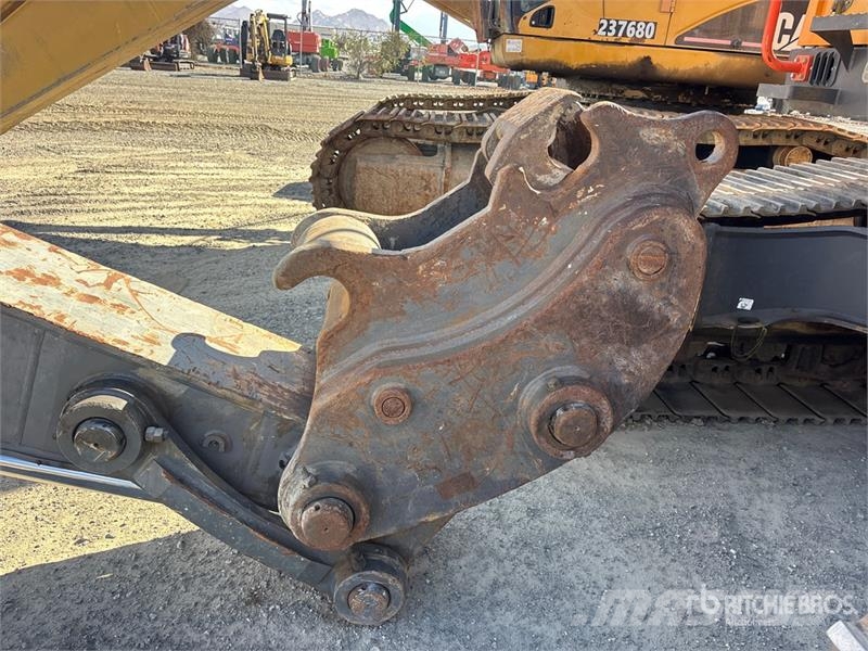 Volvo EC350E Tracked Excavator Crawler excavators