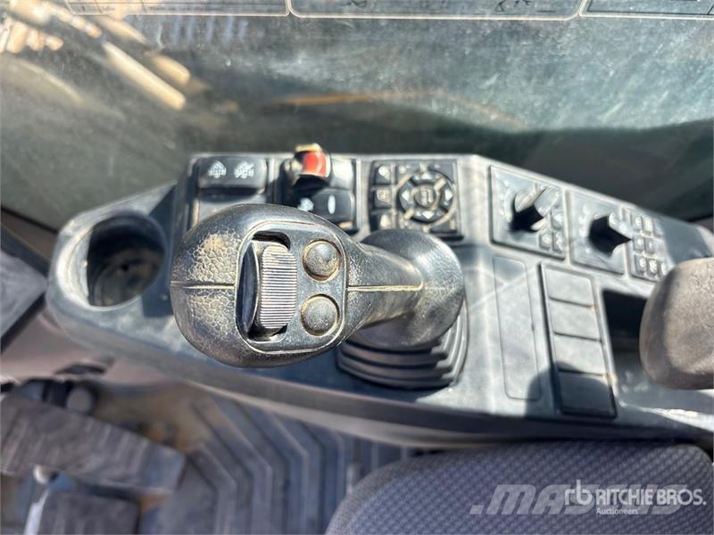 Volvo EC350EL Tracked Excavator Escavadeiras de esteiras