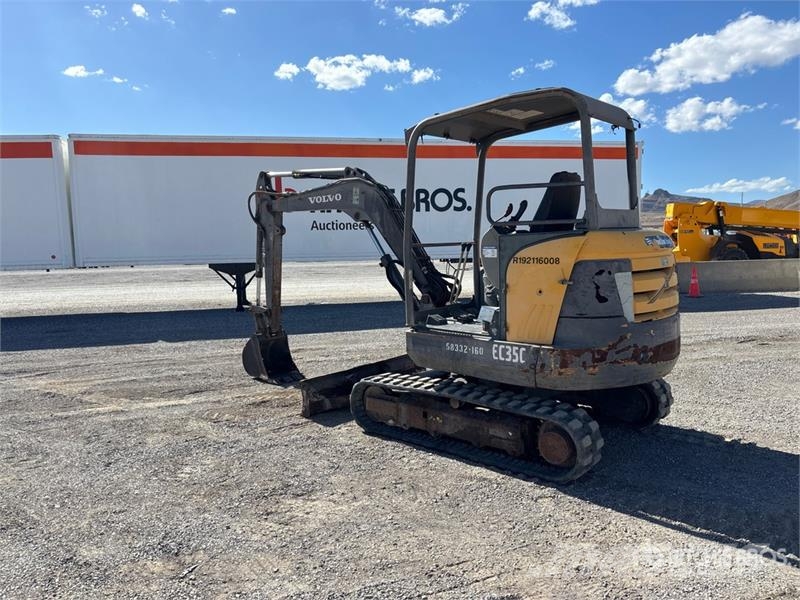 Volvo EC35C Mini bagri <7t