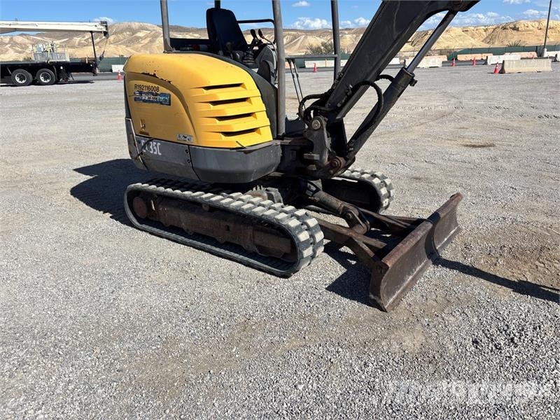 Volvo EC35C Mini bagri <7t
