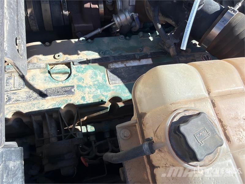 Volvo ECR355EL Tracked Excavator حفارات زحافة