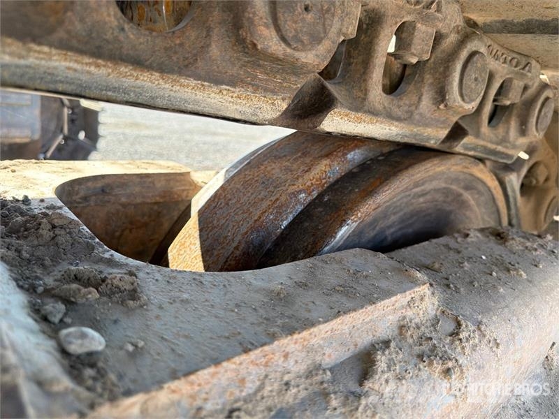 Volvo ECR355EL Tracked Excavator حفارات زحافة