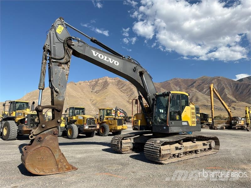 Volvo ECR355EL Tracked Excavator حفارات زحافة