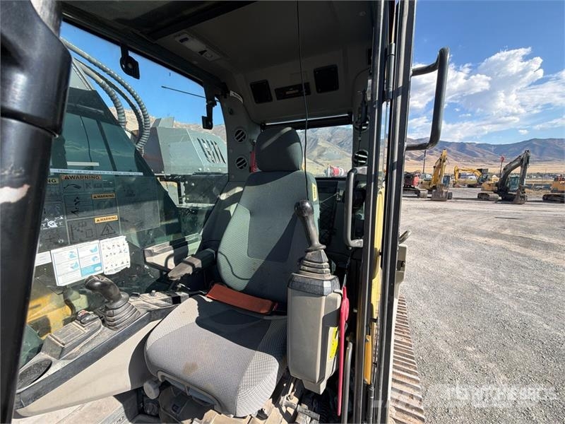 Volvo ECR355EL Tracked Excavator حفارات زحافة
