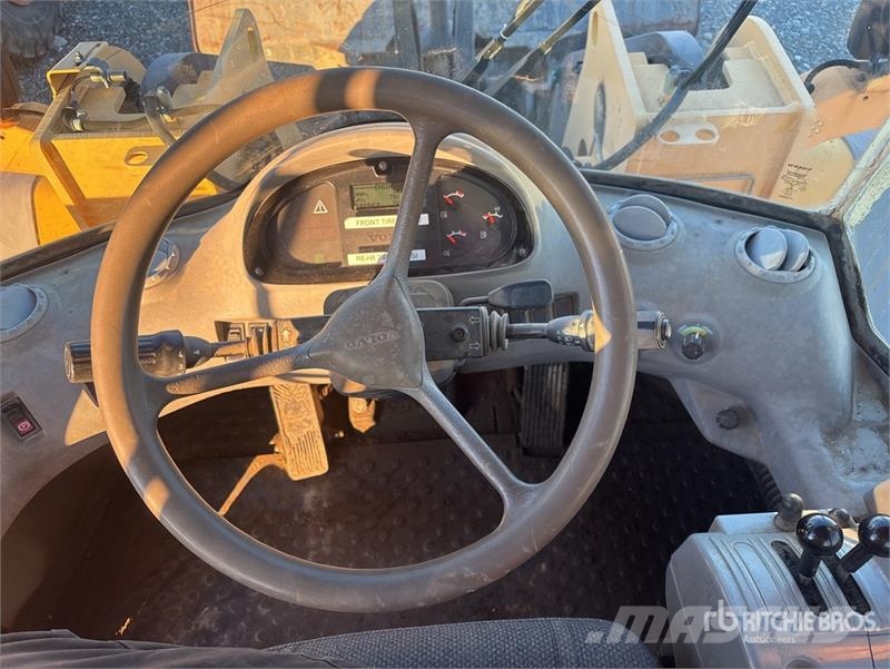 Volvo L120E Wheel Loader Radlader