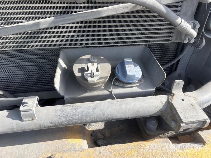 Volvo L180 Wheel Loader Wielladers