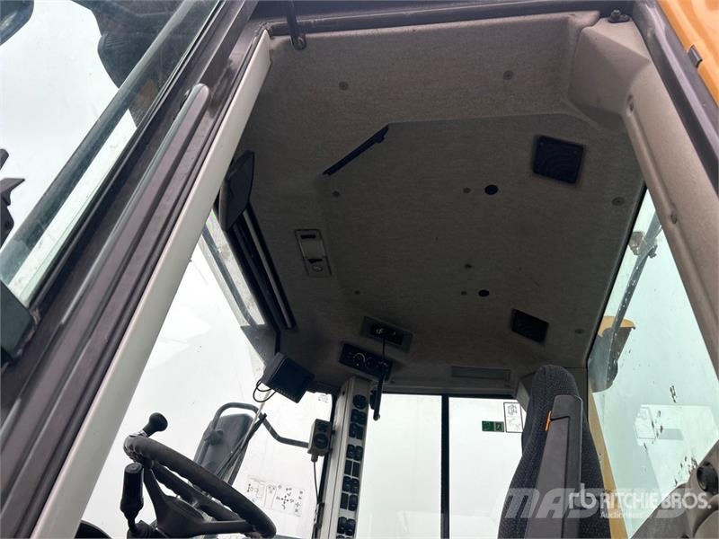 Volvo L60G Wheel Loader Chargeuse sur pneus
