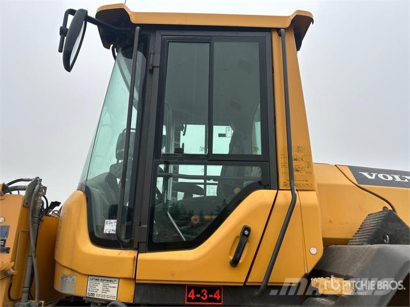 Volvo L60G Wheel Loader Chargeuse sur pneus