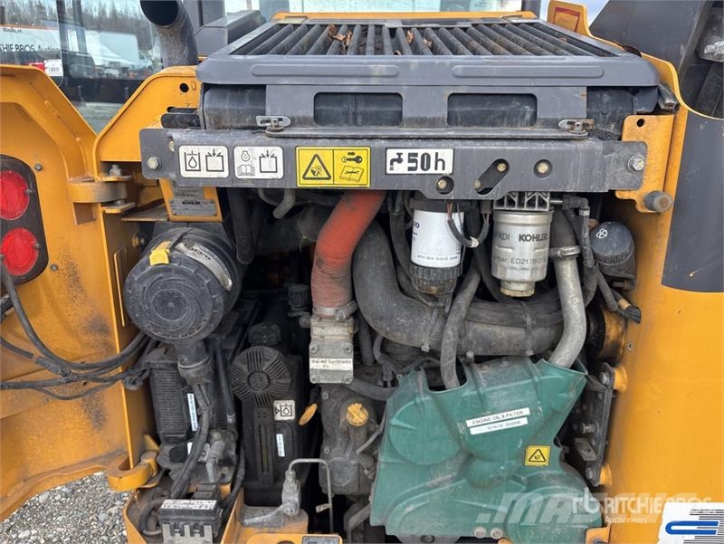 Volvo MC95C Skid Steer Loader Mini Pale Gommate