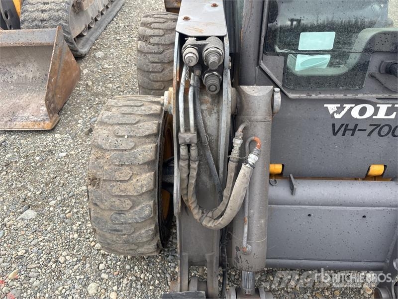 Volvo MC95C Skid Steer Loader Mini Pale Gommate