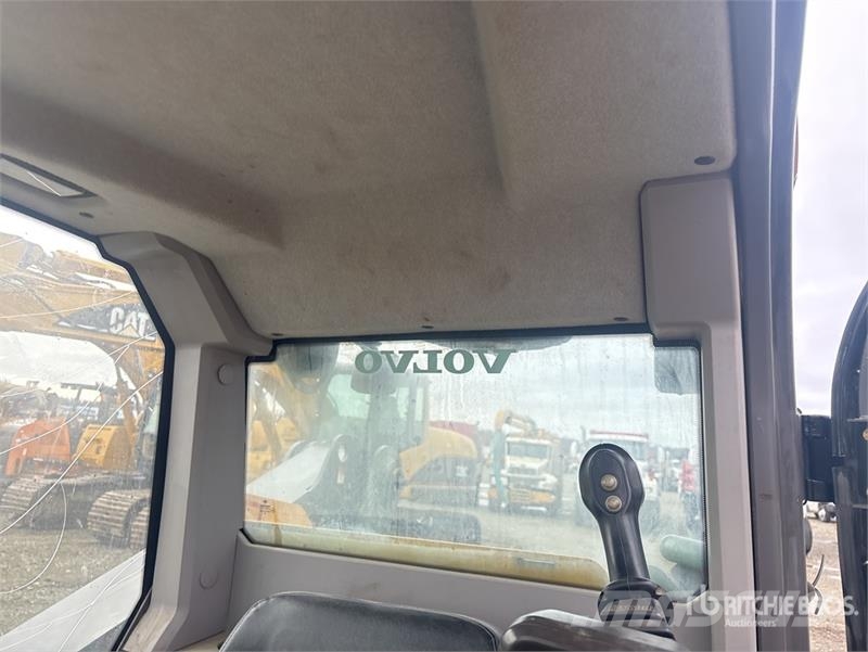 Volvo MCT135C Kompaktrakodók