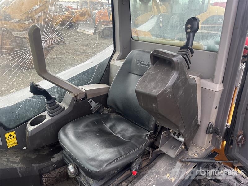 Volvo MCT135C Kompaktrakodók