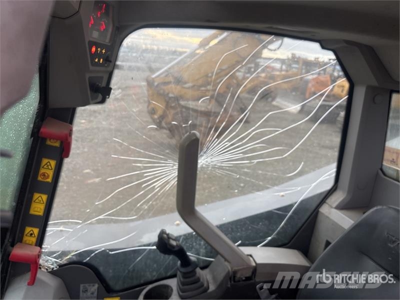 Volvo MCT135C Kompaktrakodók