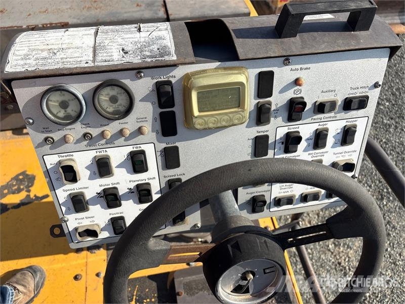 Volvo PF6170 沥青摊铺机