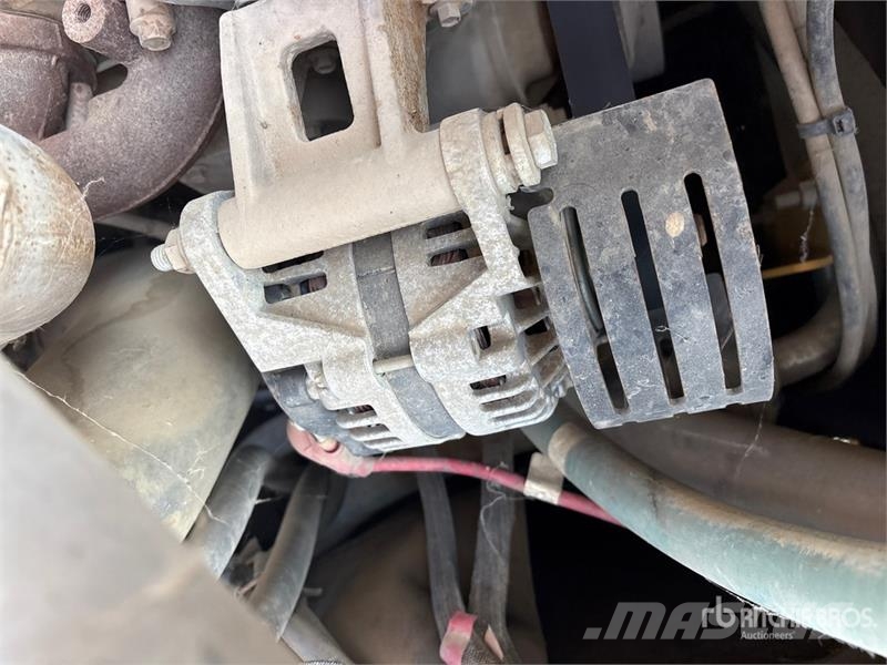 Volvo PF6170 沥青摊铺机