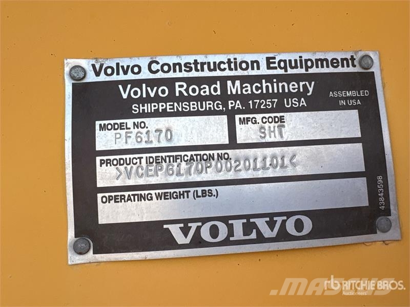 Volvo PF6170 沥青摊铺机