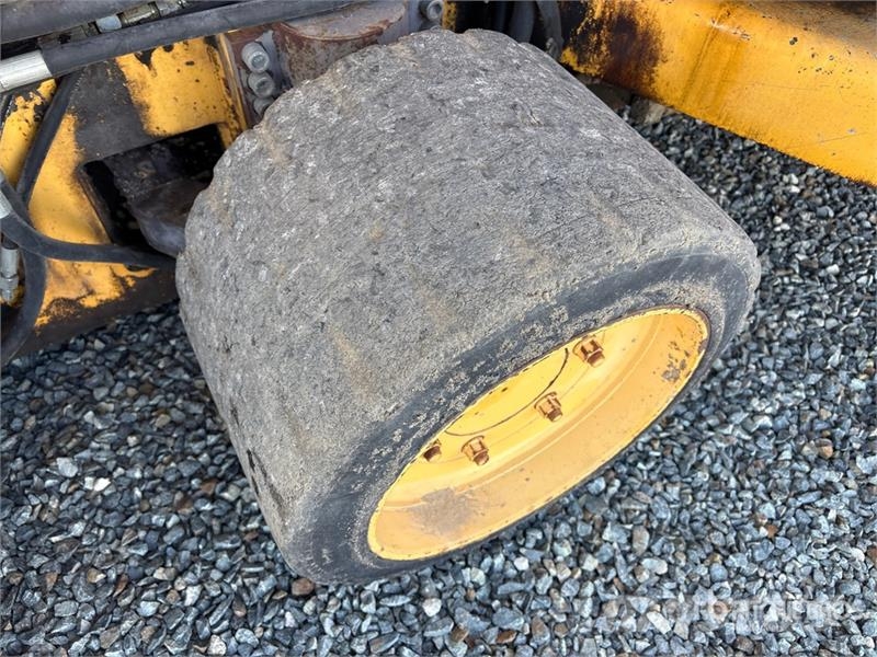 Volvo PF6170 沥青摊铺机