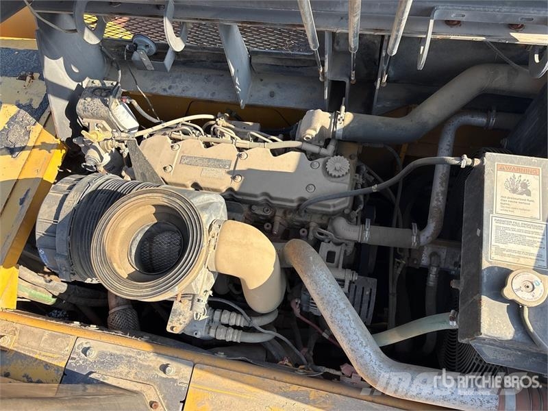 Volvo PF6170 沥青摊铺机
