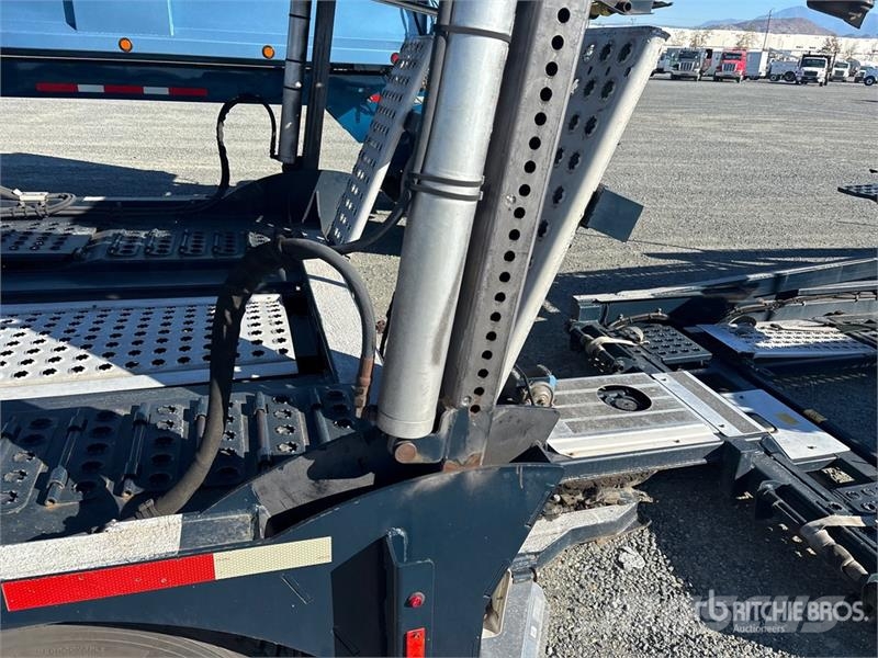 Volvo VAH 車両運搬車、キャリアカー