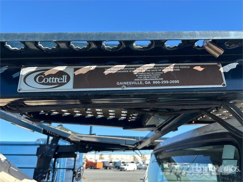 Volvo VAH 車両運搬車、キャリアカー