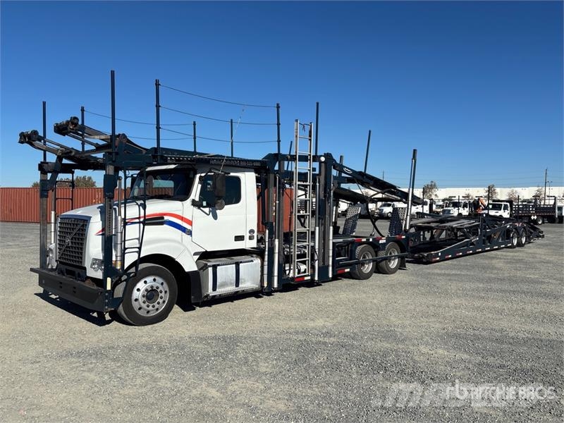 Volvo VAH 車両運搬車、キャリアカー