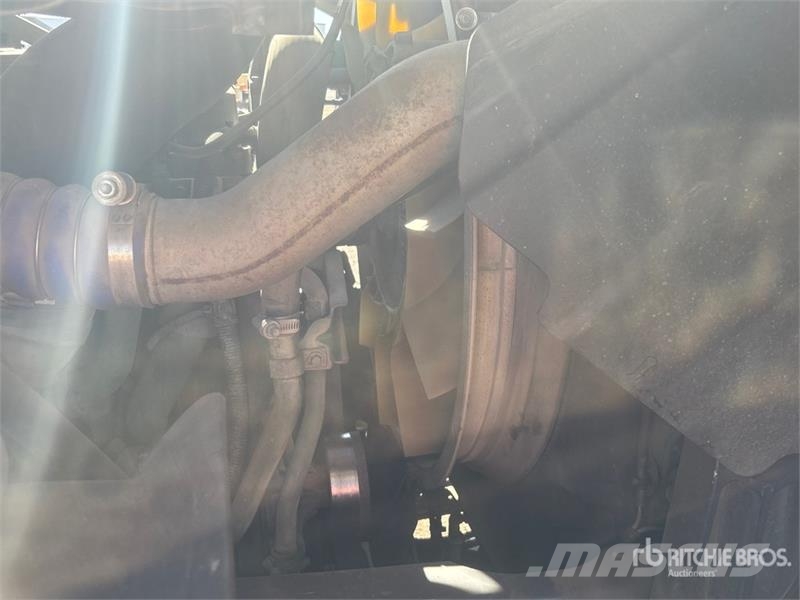 Volvo VAH Camiones portacoches