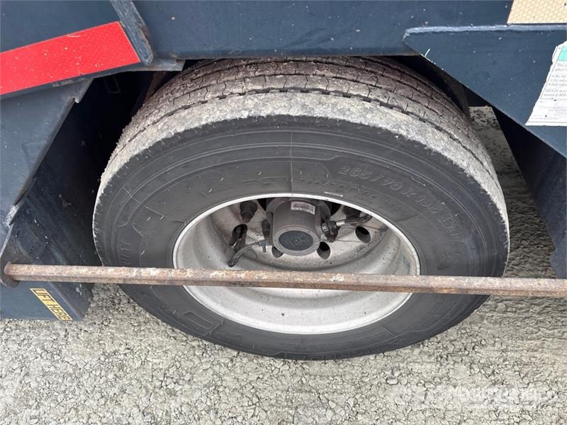Volvo VAH Avtotransporterji