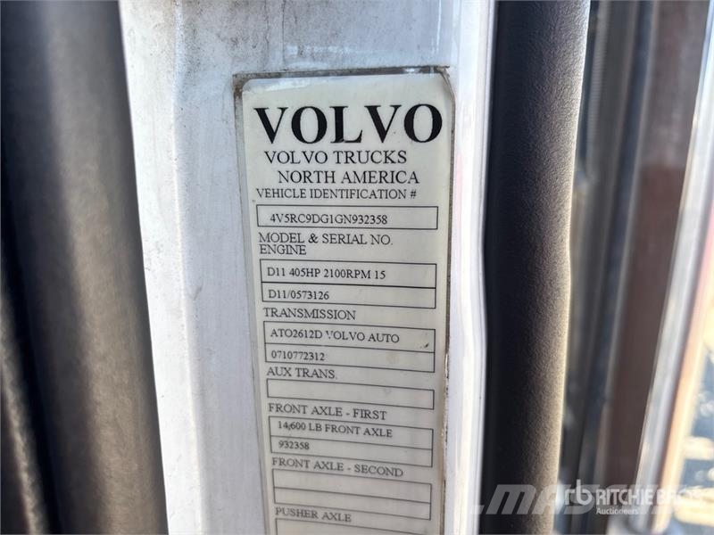 Volvo VAH Nákladní vozidlá na prepravu automobilov