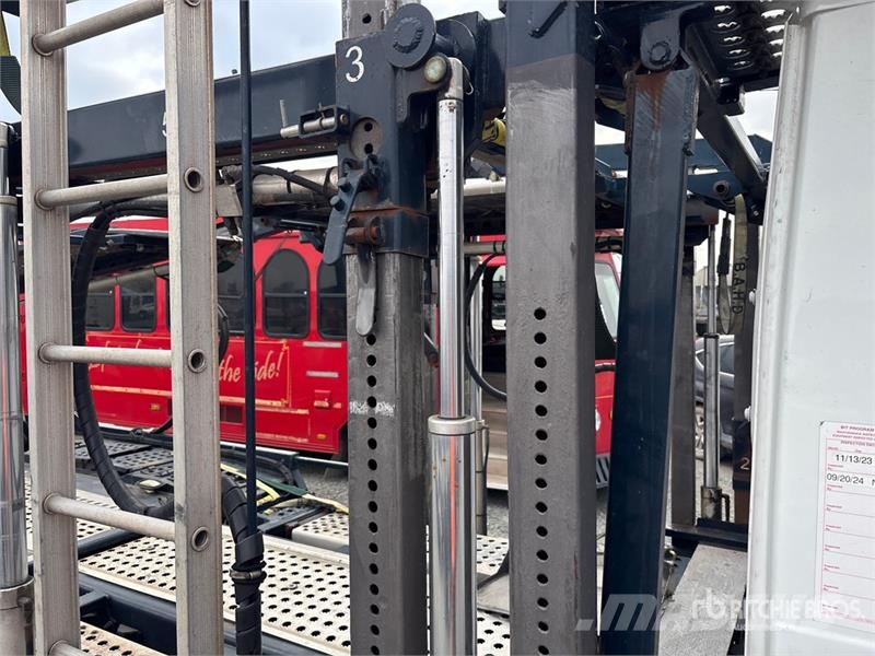 Volvo VAH Avtotransporterji