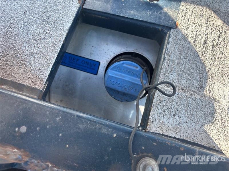 Volvo VAH 車両運搬車、キャリアカー
