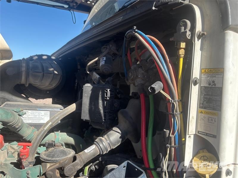 Volvo VAH Camiones portacoches