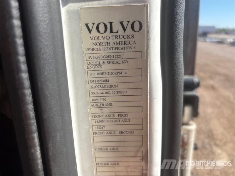 Volvo VAH Camiones portacoches