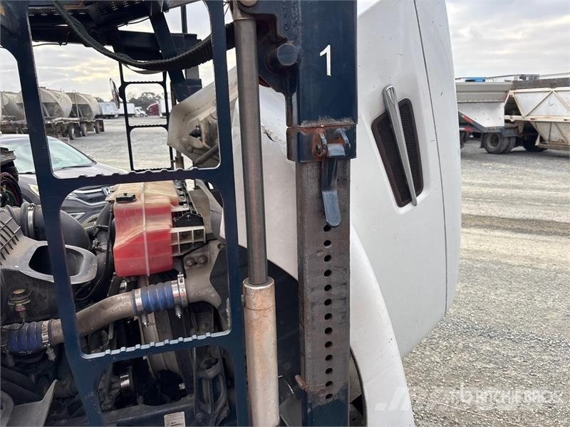 Volvo VAH Avtotransporterji
