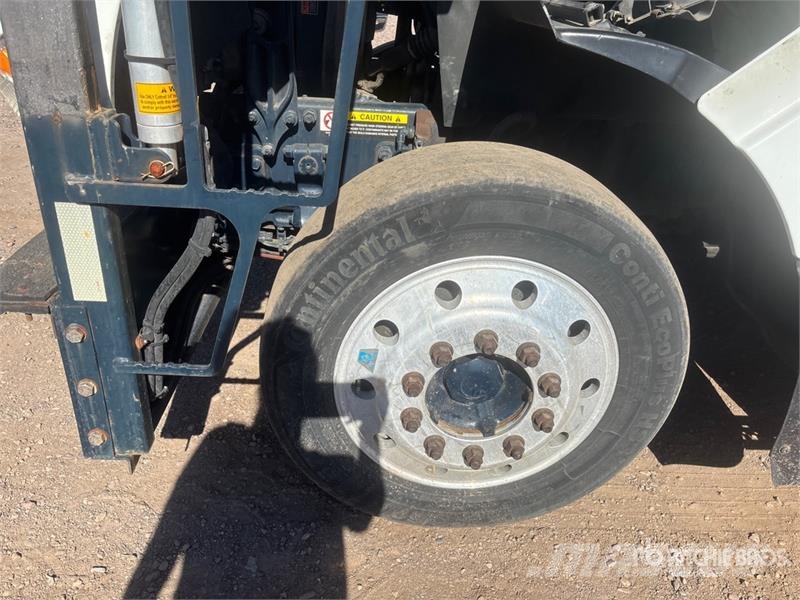 Volvo VAH Camiones portacoches