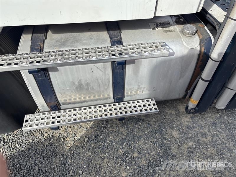 Volvo VAH Autotransporteri