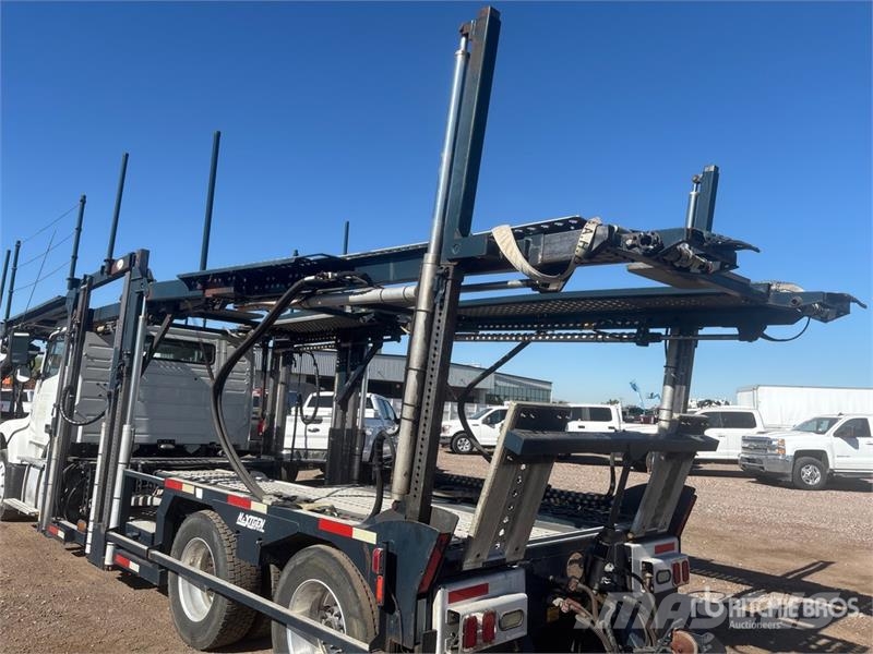 Volvo VAH Camiones portacoches