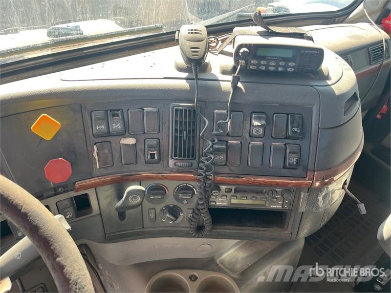 Volvo VHD Trekkers