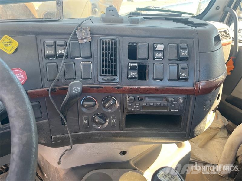 Volvo VHD Vilcēji