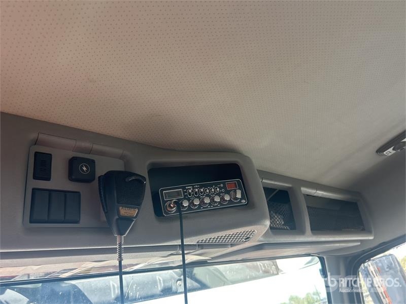 Volvo VHD 自卸式货车