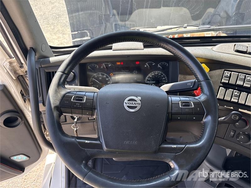 Volvo VNL Tegljači