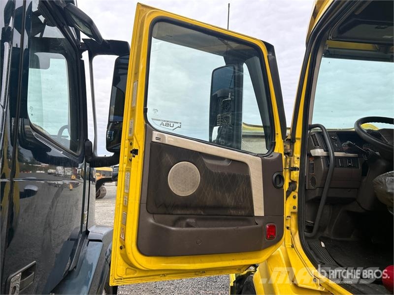 Volvo VNL 牵引车