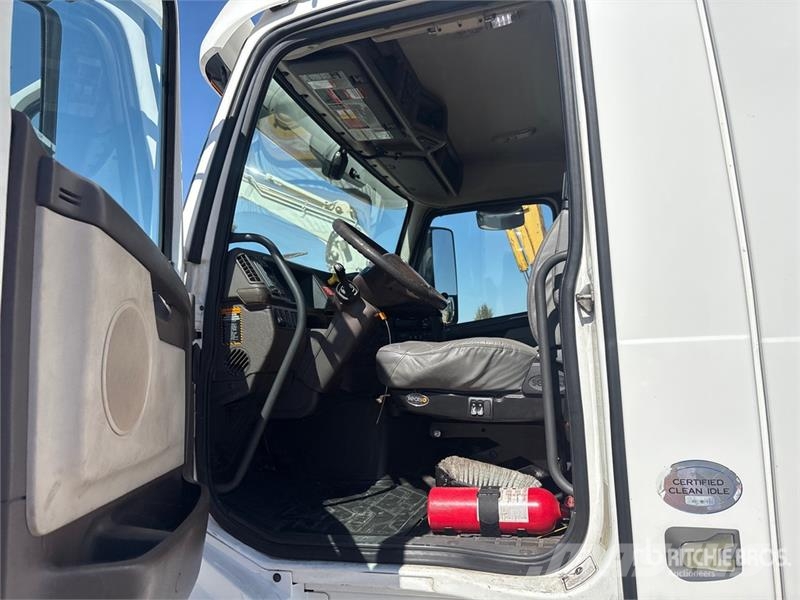 Volvo VNL Vlačilci