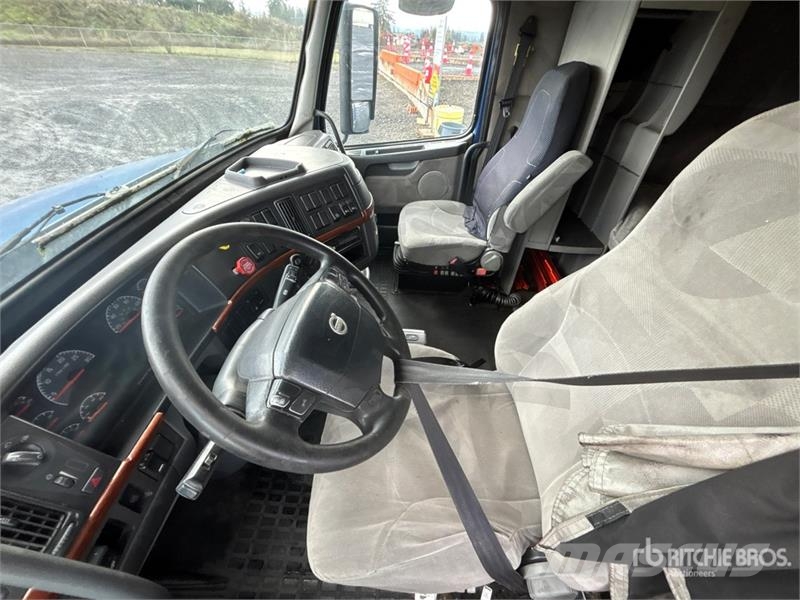 Volvo VNL Vilcēji