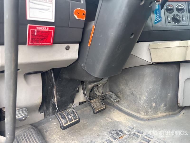 Volvo VNL 트랙터 유닛