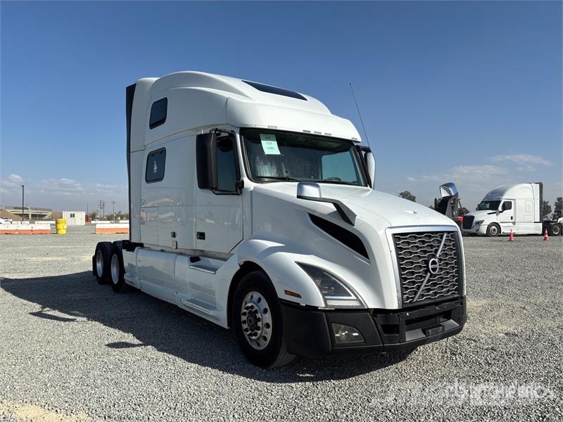 Volvo VNL Vilcēji